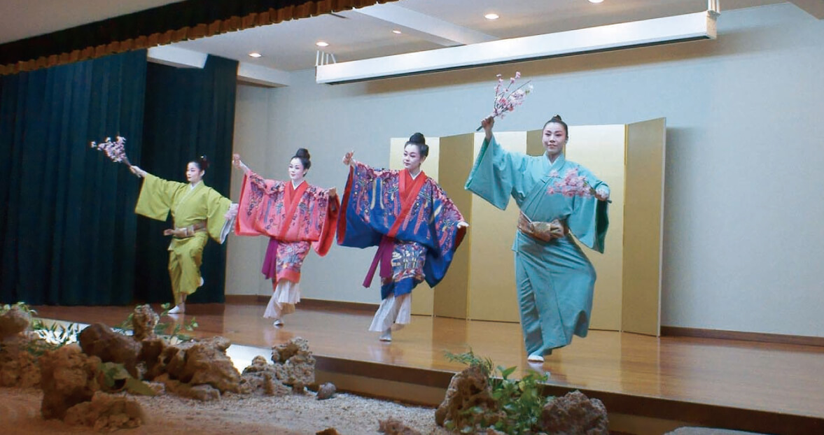 久米店の琉球舞踊
