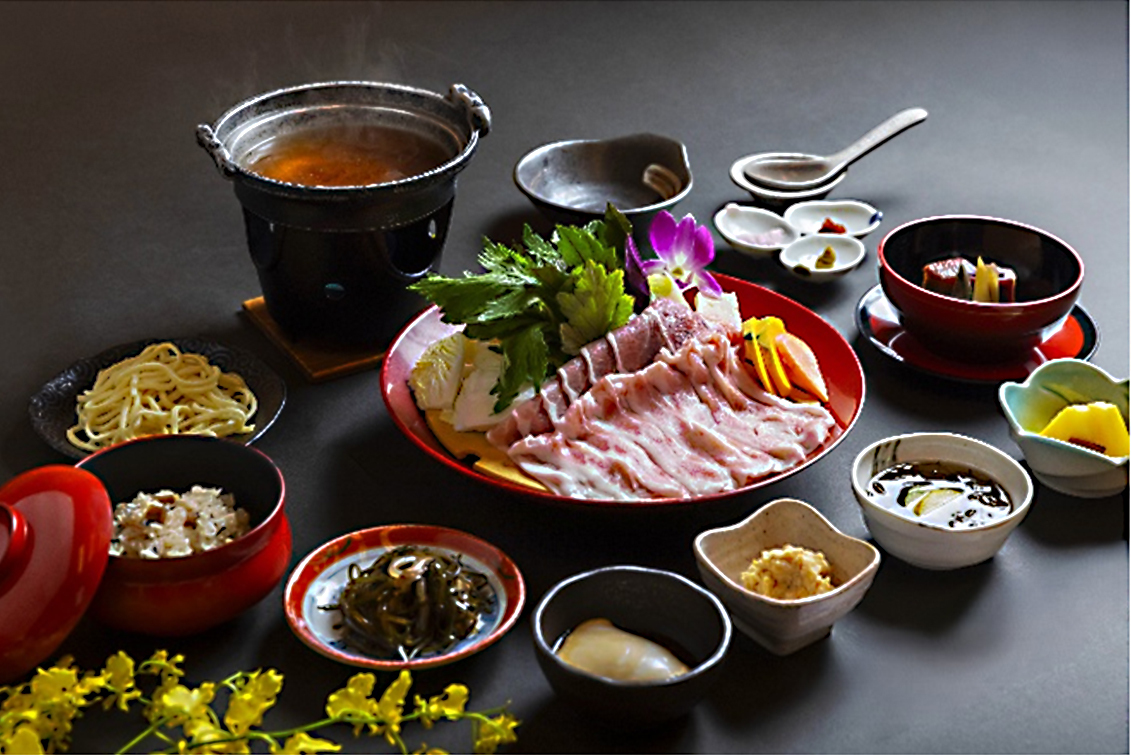 金アグー豚しゃぶしゃぶ会席(舞踊鑑賞付き)